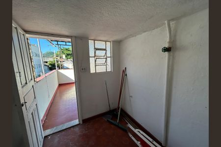 Casa para alugar com 181m², 2 quartos e 1 vagaQuarto de Serviço