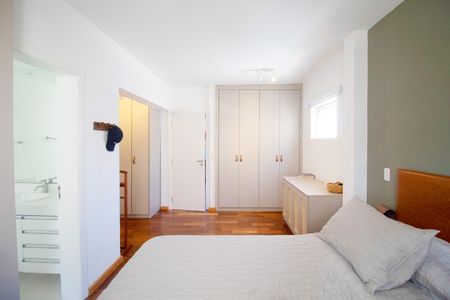 Apartamento à venda com 157m², 3 quartos e 2 vagas