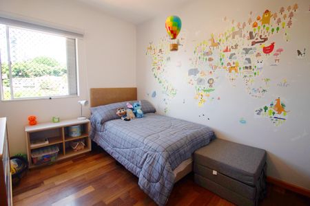 Apartamento à venda com 157m², 3 quartos e 2 vagas