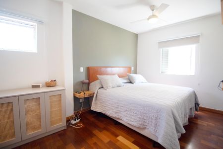 Apartamento à venda com 157m², 3 quartos e 2 vagas