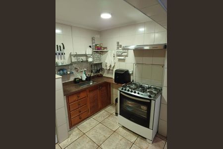 Casa à venda com 75m², 4 quartos e 2 vagasFoto 08