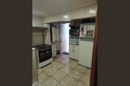 Casa à venda com 75m², 4 quartos e 2 vagasFoto 07