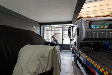 Casa à venda com 192m², 3 quartos e 3 vagas Casa à venda com 192m², 3 quartos e 3 vagasGaragem