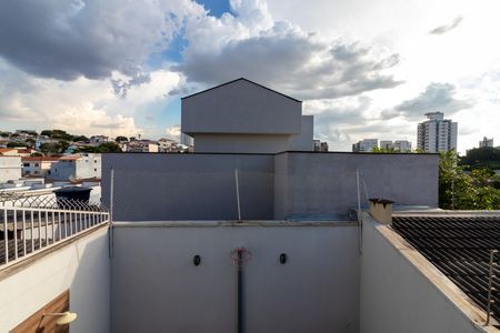 Casa à venda com 192m², 3 quartos e 3 vagas Casa à venda com 192m², 3 quartos e 3 vagasVaranda das Suítes 2 e 3 - Vista
