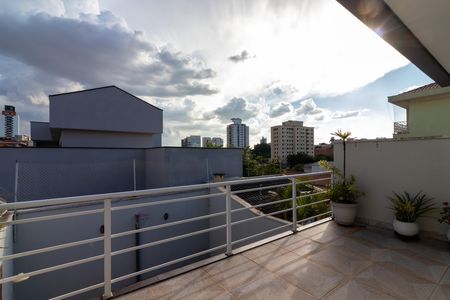 Casa à venda com 192m², 3 quartos e 3 vagas Casa à venda com 192m², 3 quartos e 3 vagasVaranda das Suítes 2 e 3