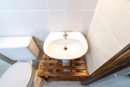 Apartamento para alugar com 55m², 2 quartos e 1 vaga Apartamento para alugar com 55m², 2 quartos e 1 vagaBanheiro