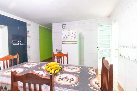 Casa para alugar com 150m², 2 quartos e 2 vagas Casa para alugar com 150m², 2 quartos e 2 vagasCozinha