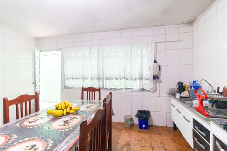 Casa para alugar com 150m², 2 quartos e 2 vagas Casa para alugar com 150m², 2 quartos e 2 vagasCozinha