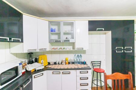 Casa para alugar com 150m², 2 quartos e 2 vagas Casa para alugar com 150m², 2 quartos e 2 vagasCozinha
