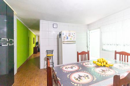 Casa para alugar com 150m², 2 quartos e 2 vagas Casa para alugar com 150m², 2 quartos e 2 vagasCozinha