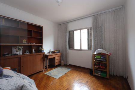 Casa à venda com 244m², 3 quartos e 3 vagasQuarto 3