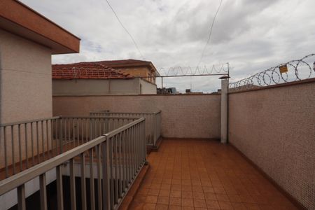 Casa à venda com 244m², 3 quartos e 3 vagasSolário