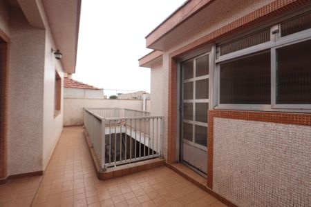 Casa à venda com 244m², 3 quartos e 3 vagasSolário