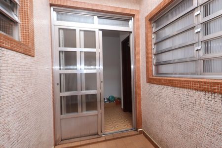 Casa à venda com 244m², 3 quartos e 3 vagasHall e Jardim de Inverno