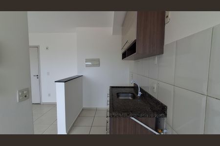 Apartamento para alugar com 55m², 2 quartos e 1 vagaCozinha 
