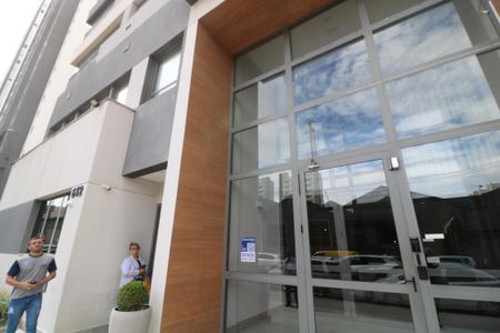 Apartamento à venda com 67m², 2 quartos e 1 vagaFachada e portaria