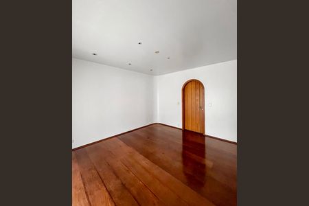 Sala 2 de casa à venda com 3 quartos, 469m² em Vila da Saúde, São Paulo