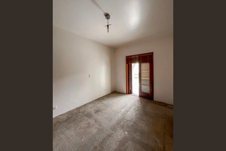 Casa à venda com 469m², 3 quartos e 8 vagasSuite 2