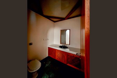 Casa à venda com 469m², 3 quartos e 8 vagasBanheiro da Suíte 3