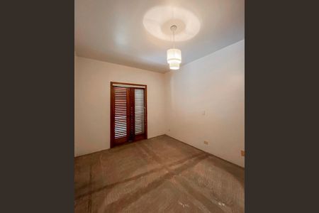 Casa à venda com 469m², 3 quartos e 8 vagasSuite 3 