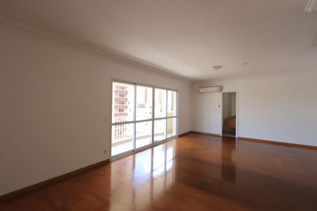 Apartamento para alugar com 177m², 4 quartos e 3 vagasSala