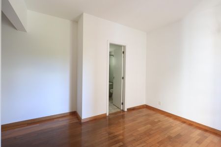 Apartamento para alugar com 177m², 4 quartos e 3 vagasQuarto 1 - Suíte
