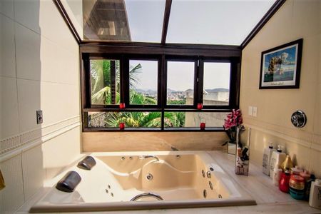 Casa de Condomínio à venda com 4 quartos, 396m² em Anil, Rio de Janeiro