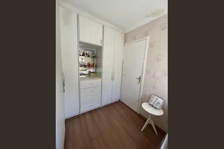 Apartamento à venda com 2 quartos, 48m² em Quitaúna, Osasco