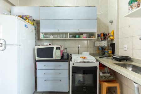 Cozinha de apartamento à venda com 1 quarto, 52m² em Cambuí, Campinas