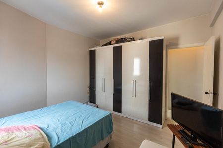 Quarto de apartamento à venda com 1 quarto, 52m² em Cambuí, Campinas