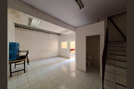 Casa à venda com 129m², 2 quartos e 3 vagas Casa à venda com 129m², 2 quartos e 3 vagasÁrea comum