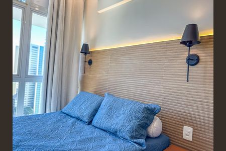 Studio à venda com 32m², 1 quarto e sem vaga