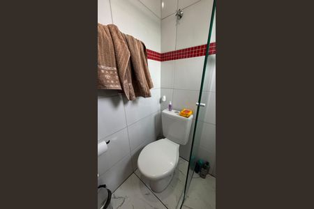 Apartamento à venda com 81m², 2 quartos e 3 vagasBanheiro