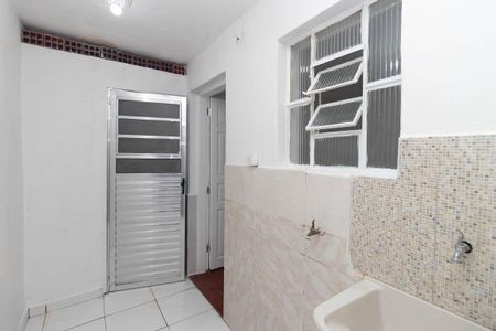 Casa para alugar com 30m², 1 quarto e sem vagaÁrea de Serviço