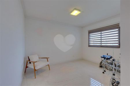 Apartamento à venda com 370m², 4 quartos e 5 vagas