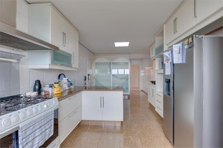Apartamento à venda com 370m², 4 quartos e 5 vagas