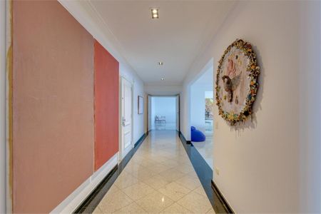 Apartamento à venda com 370m², 4 quartos e 5 vagas