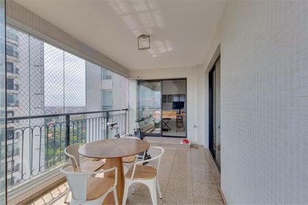 Apartamento à venda com 370m², 4 quartos e 5 vagas