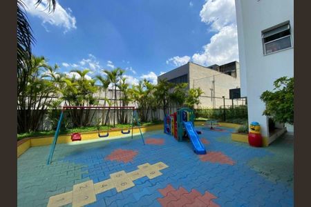 Apartamento à venda com 138m², 4 quartos e 2 vagas