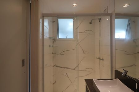 Apartamento para alugar com 88m², 3 quartos e sem vagaBanheiro da Suíte