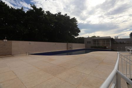 Apartamento para alugar com 88m², 3 quartos e sem vagaÁrea comum - Piscina