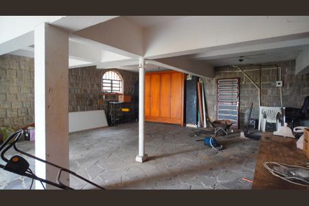 Casa à venda com 300m², 3 quartos e 3 vagasGaragem 