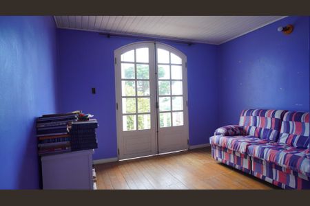 Casa à venda com 300m², 3 quartos e 3 vagasQuarto 1 suite piso superior 