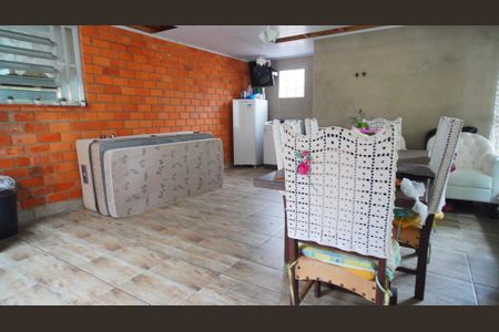 Casa à venda com 300m², 3 quartos e 3 vagasSalão de Festas