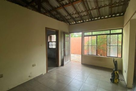 Casa à venda com 2 quartos, 110m² em Indianópolis, São Paulo