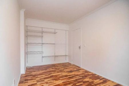 Apartamento à venda com 78m², 2 quartos e 1 vaga