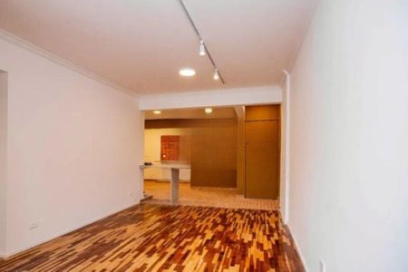 Apartamento à venda com 78m², 2 quartos e 1 vaga