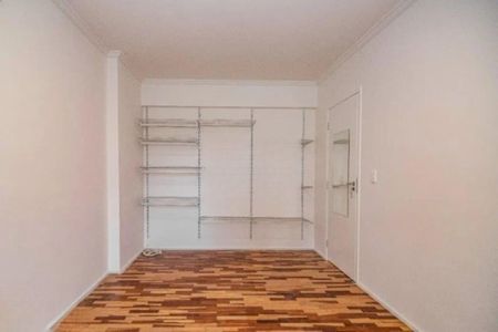 Apartamento à venda com 78m², 2 quartos e 1 vaga