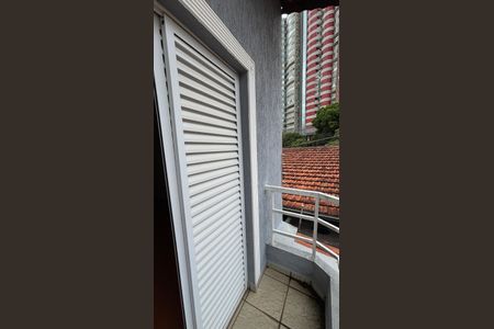 Casa à venda com 166m², 3 quartos e 3 vagas Casa à venda com 166m², 3 quartos e 3 vagasVaranda da Suíte