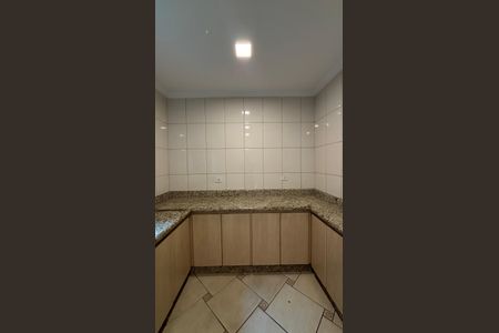 Casa à venda com 166m², 3 quartos e 3 vagas Casa à venda com 166m², 3 quartos e 3 vagasCozinha